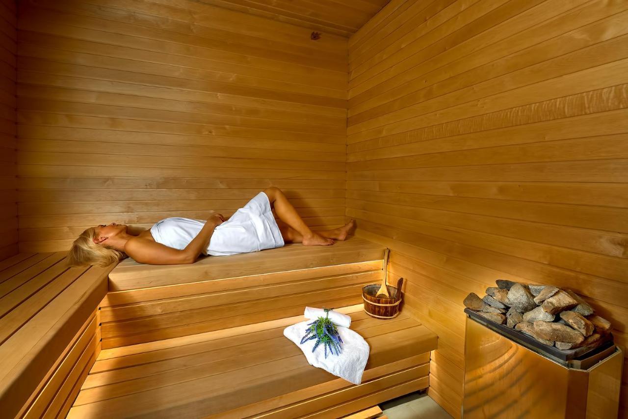 Wellness Hotel Orlik Kozarovice Eksteriør bilde