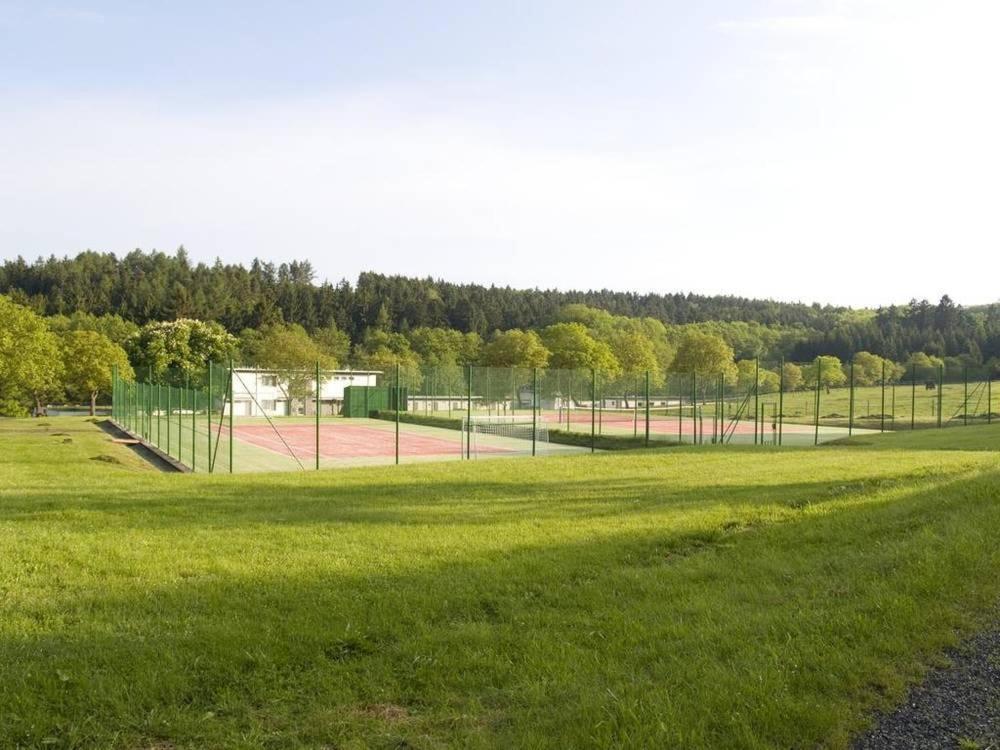 Wellness Hotel Orlik Kozarovice Eksteriør bilde